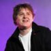 Watch Lewis Capaldi Joining a Fan for the Most Soulful Street Performance You’ll Ever See